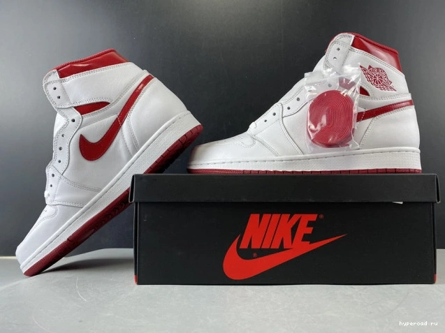 Retro Jordan (2017) 555088-103 Metallic Air Red 1 0520